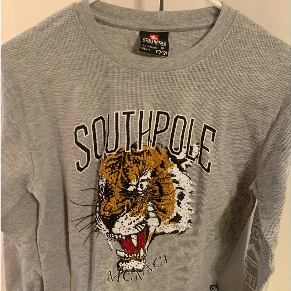 South Pole Tiger Graphic Print Thermal Waffle Knit Pullover Gray Size Med 8-10